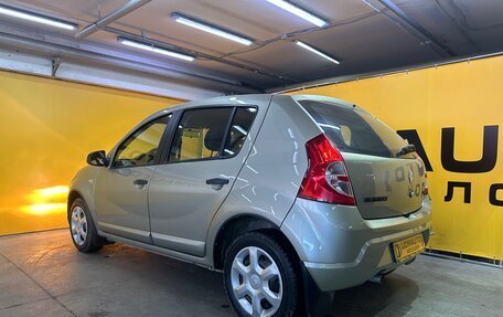 Renault Sandero I, 2010 год, 699 000 рублей, 5 фотография