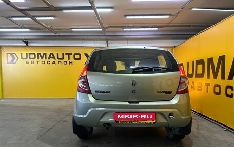 Renault Sandero I, 2010 год, 699 000 рублей, 4 фотография