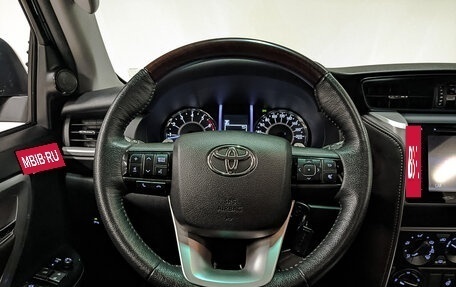 Toyota Fortuner II, 2020 год, 4 650 000 рублей, 21 фотография