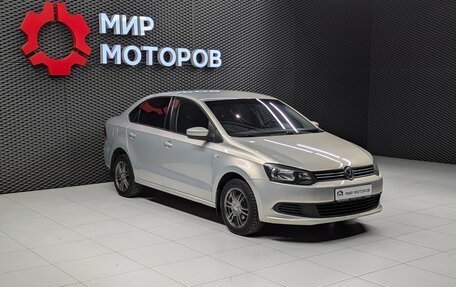 Volkswagen Polo VI (EU Market), 2011 год, 730 000 рублей, 3 фотография