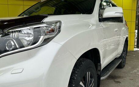 Toyota Land Cruiser Prado 150 рестайлинг 2, 2015 год, 3 399 000 рублей, 7 фотография