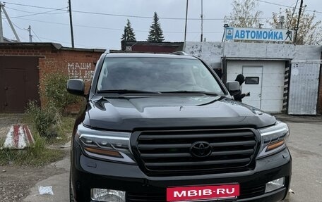 Toyota Land Cruiser 200, 2011 год, 3 600 000 рублей, 3 фотография