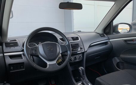 Suzuki Swift IV, 2011 год, 890 000 рублей, 13 фотография