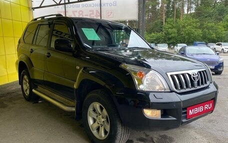 Toyota Land Cruiser Prado 120 рестайлинг, 2007 год, 1 999 000 рублей, 3 фотография