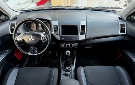 Mitsubishi Outlander III рестайлинг 3, 2011 год, 1 249 000 рублей, 11 фотография