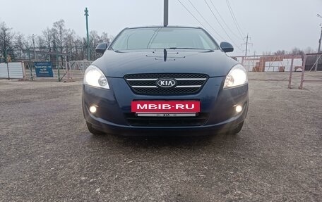 KIA cee'd I рестайлинг, 2009 год, 785 000 рублей, 17 фотография