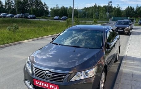 Toyota Camry, 2014 год, 2 050 000 рублей, 11 фотография