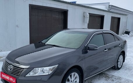 Toyota Camry, 2014 год, 2 050 000 рублей, 17 фотография