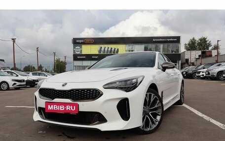 KIA Stinger I, 2018 год, 2 500 000 рублей, 1 фотография