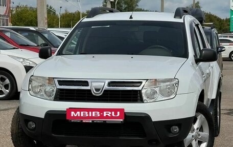 Dacia Duster I рестайлинг, 2010 год, 899 000 рублей, 11 фотография