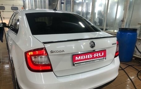 Skoda Rapid I, 2018 год, 1 370 000 рублей, 6 фотография