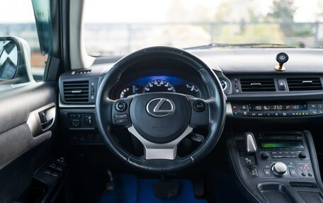 Lexus CT I рестайлинг, 2014 год, 1 549 000 рублей, 12 фотография