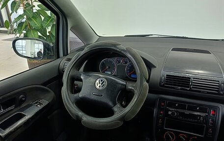 Volkswagen Sharan I рестайлинг, 2002 год, 532 000 рублей, 16 фотография