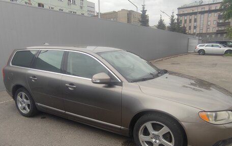 Volvo V70 III рестайлинг, 2007 год, 1 050 000 рублей, 2 фотография