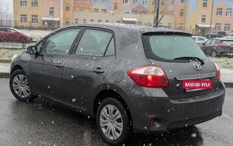 Toyota Auris II, 2011 год, 1 090 000 рублей, 5 фотография