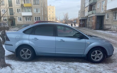 Ford Focus II рестайлинг, 2005 год, 500 000 рублей, 1 фотография