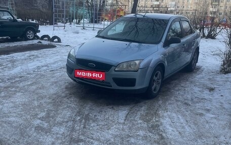 Ford Focus II рестайлинг, 2005 год, 500 000 рублей, 3 фотография