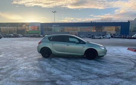 Opel Astra J, 2010 год, 650 000 рублей, 2 фотография