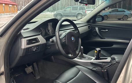 BMW 3 серия, 2007 год, 1 085 000 рублей, 11 фотография