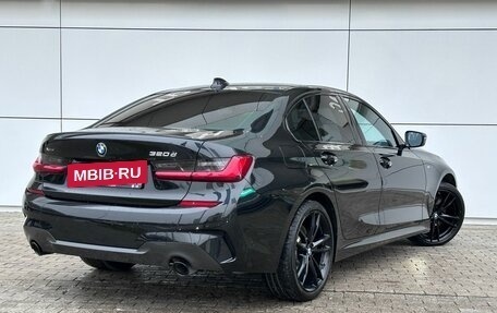 BMW 3 серия, 2019 год, 3 765 000 рублей, 9 фотография