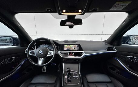 BMW 3 серия, 2019 год, 3 765 000 рублей, 19 фотография