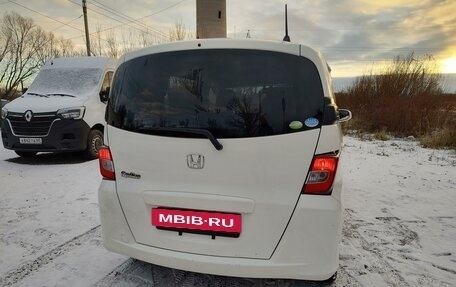 Honda Freed I, 2010 год, 1 030 000 рублей, 5 фотография