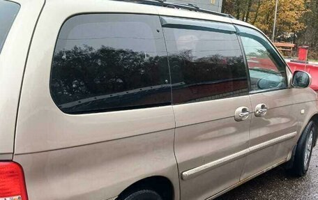 KIA Carnival III, 2005 год, 450 000 рублей, 5 фотография