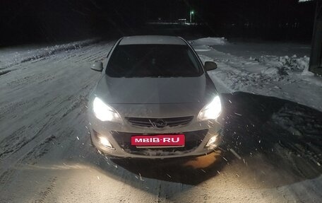 Opel Astra J, 2012 год, 845 000 рублей, 4 фотография