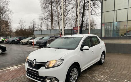 Renault Logan II, 2017 год, 590 000 рублей, 4 фотография