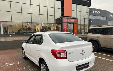 Renault Logan II, 2017 год, 590 000 рублей, 6 фотография