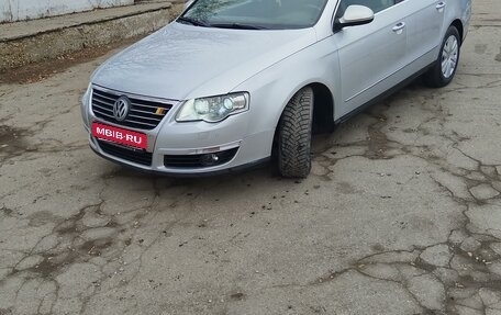 Volkswagen Passat B6, 2010 год, 900 000 рублей, 2 фотография