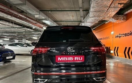 Volkswagen Tiguan II, 2021 год, 4 750 000 рублей, 6 фотография