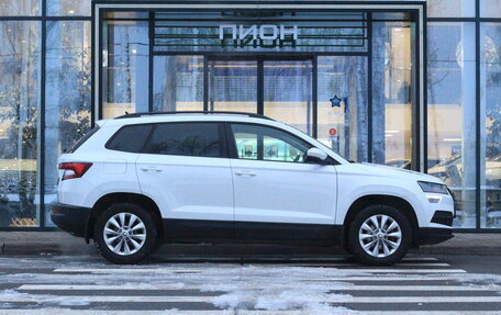 Skoda Karoq I, 2020 год, 2 400 000 рублей, 4 фотография