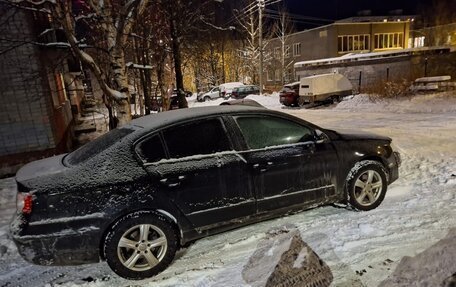 Volkswagen Passat B6, 2006 год, 600 000 рублей, 2 фотография