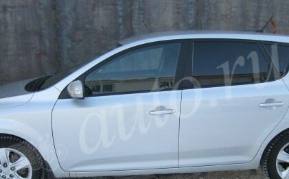 KIA cee'd I рестайлинг, 2011 год, 469 000 рублей, 3 фотография