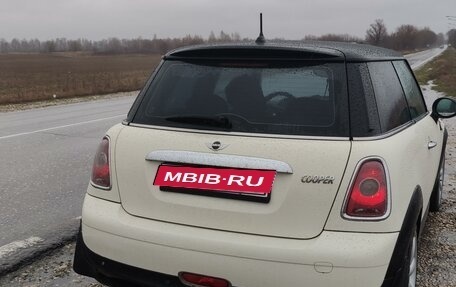 MINI Hatch, 2007 год, 820 000 рублей, 8 фотография