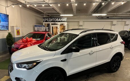 Ford Escape III, 2018 год, 1 799 000 рублей, 14 фотография