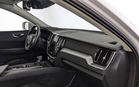 Volvo XC60 II, 2019 год, 4 350 000 рублей, 13 фотография