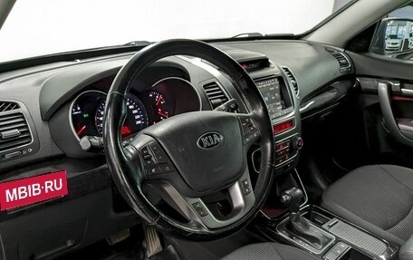 KIA Sorento II рестайлинг, 2017 год, 2 390 000 рублей, 12 фотография