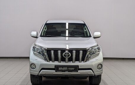 Toyota Land Cruiser Prado 150 рестайлинг 2, 2014 год, 3 420 000 рублей, 2 фотография