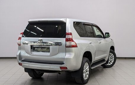 Toyota Land Cruiser Prado 150 рестайлинг 2, 2014 год, 3 420 000 рублей, 5 фотография