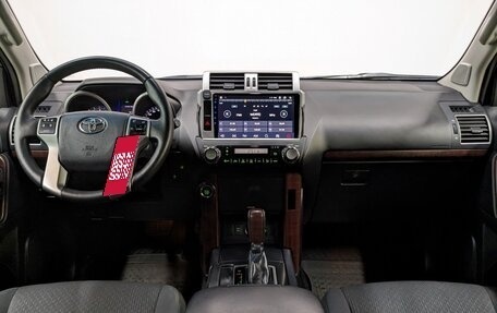 Toyota Land Cruiser Prado 150 рестайлинг 2, 2014 год, 3 420 000 рублей, 14 фотография