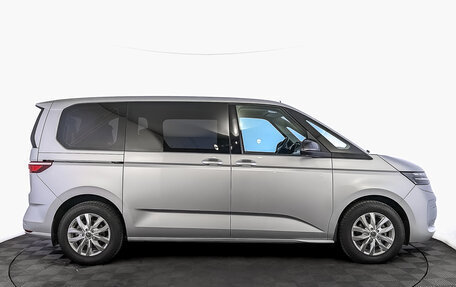 Volkswagen Multivan, 2022 год, 6 495 000 рублей, 4 фотография