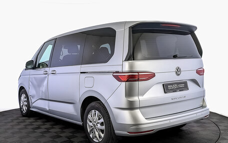 Volkswagen Multivan, 2022 год, 6 495 000 рублей, 7 фотография