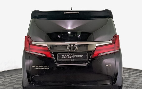 Toyota Alphard III, 2018 год, 5 490 000 рублей, 6 фотография