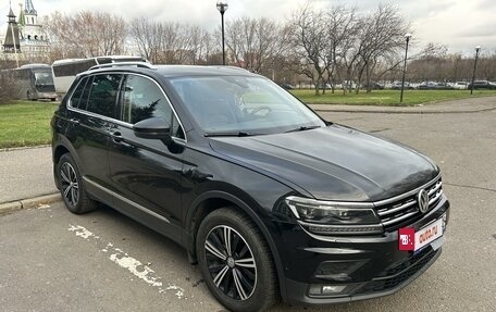 Volkswagen Tiguan II, 2019 год, 3 300 000 рублей, 2 фотография