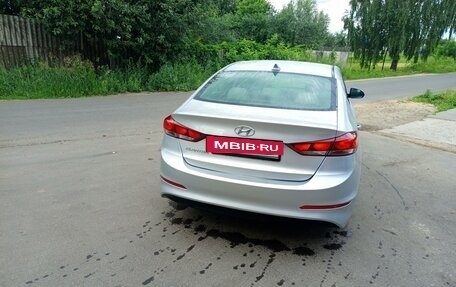 Hyundai Elantra VI рестайлинг, 2017 год, 1 640 000 рублей, 7 фотография