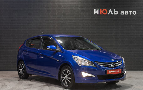 Hyundai Solaris II рестайлинг, 2015 год, 945 000 рублей, 3 фотография