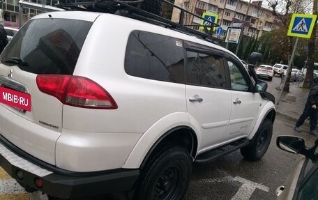 Mitsubishi Pajero Sport II рестайлинг, 2013 год, 2 350 000 рублей, 8 фотография