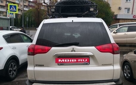 Mitsubishi Pajero Sport II рестайлинг, 2013 год, 2 350 000 рублей, 10 фотография